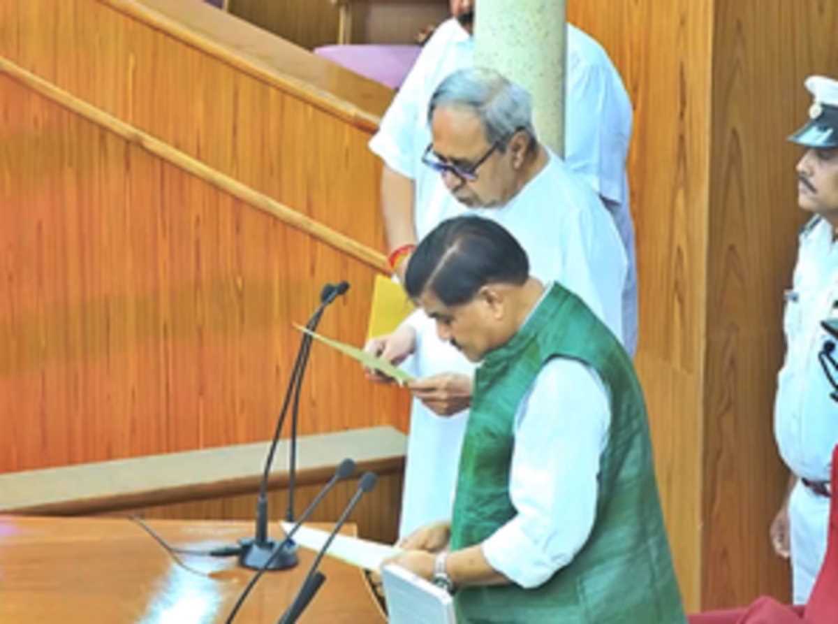 ओडिशा विधानसभा के नवनिर्वाचित सदस्यों ने ली शपथ